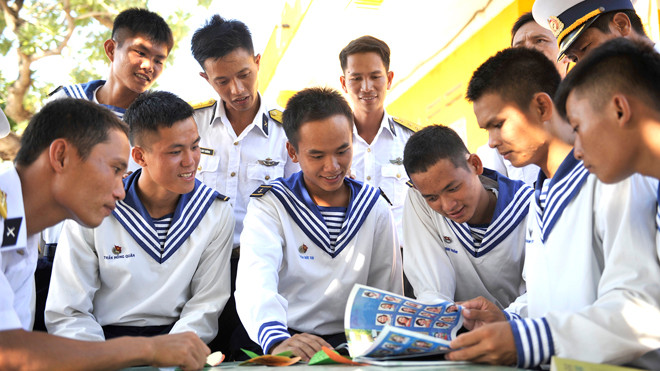 Thanh niên Việt Nam lập nên những chiến công hiển hách, góp phần quan trọng vào sự nghiệp đấu tranh giải phóng dân tộc, xây dựng và bảo vệ Tổ quốc. Ảnh: Xuân Tùng.