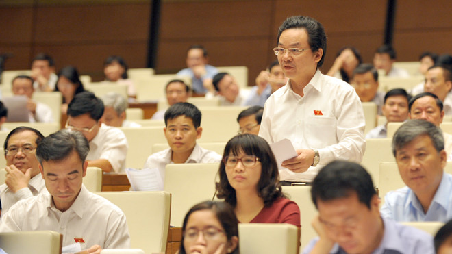 Đại biểu Hoàng Văn Cường.