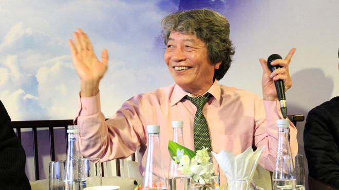 Nhiều ca sĩ khẳng định khá run khi được nhạc sĩ nổi tiếng khó tính Phó Đức Phương mời hát. Ảnh: N.M.Hà.