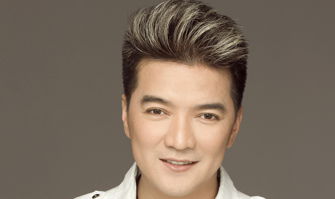 Đàm Vĩnh Hưng: Cũng chỉ là… vay mượn?