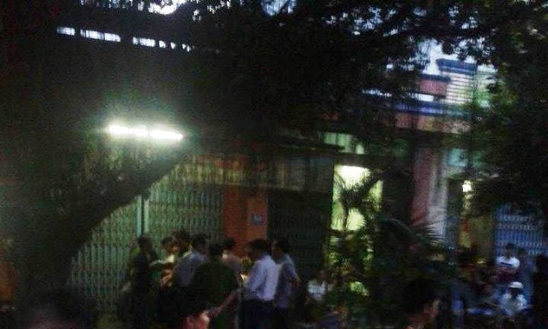 Quán cà phê nơi xảy ra vụ tẩm xăng tự thiêu. Ảnh H. Văn