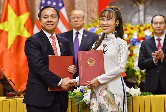 Hợp đồng cho đơn hàng 10 tàu bay mới của Vietjet Air vừa được ký kết sáng 12/11. Ảnh: VJ