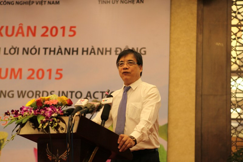 PGS. TS Trần Đình Thiên