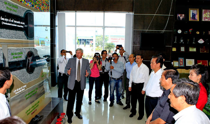 Thủ tướng thăm khu xử lý rác hiện đại nhất Việt Nam