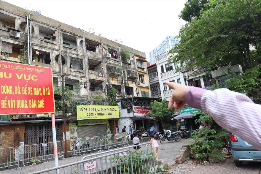 Hà Nội vẫn đang loay hoay trong việc cải tạo chung cư cũ. Ảnh: Như Ý