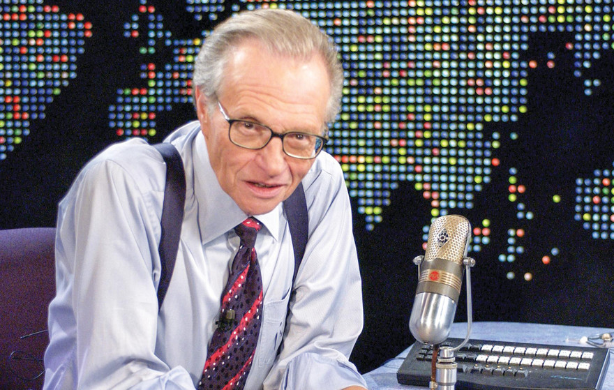 Larry King: "Mỗi sáng tôi đều tự nhủ mọi điều tôi nói ra hôm nay không dạy được tôi điều gì. Nên nếu muốn học hỏi, tôi sẽ phải lắng nghe"