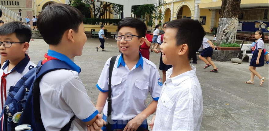 Thí sinh tham dự kỳ khảo sát năng lực bằng Tiếng Anh vào lớp 6 Trường THPT Chuyên Trần Đại Nghĩa năm 2020 