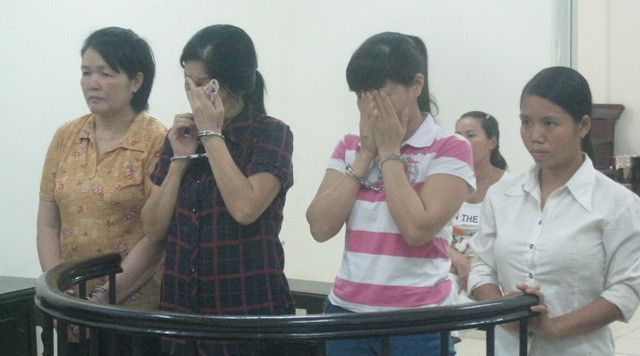 Các bị cáo tại phiên tòa