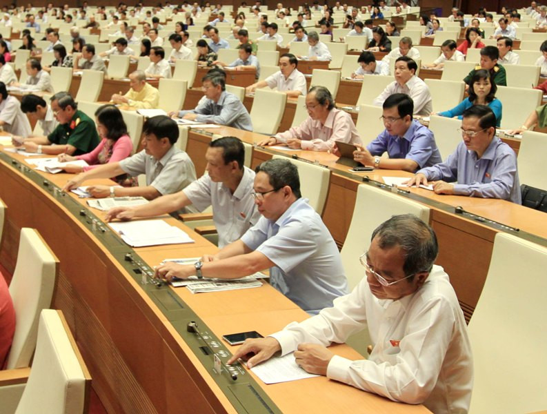 Chiều 10/6, Quốc hội đã thông qua Nghị quyết phê chuẩn quyết toán NSNN. Ảnh Như Ý.