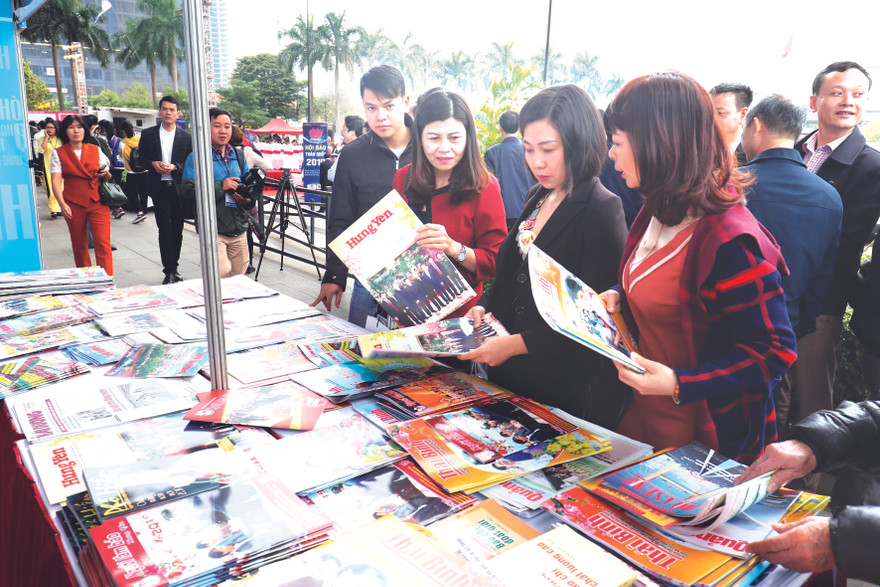 Bộ TT&TT đã triển khai xong việc chuyển đổi mô hình, sắp xếp các cơ quan báo chí đối với 19 tổ chức hội. Ảnh: Như Ý