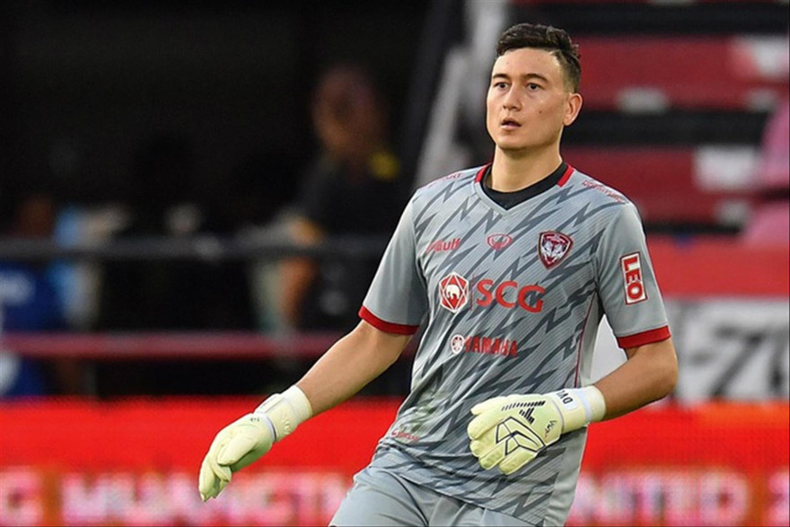 Văn Lâm viết trên trang cá nhân: “Hãy đợi đấy”!