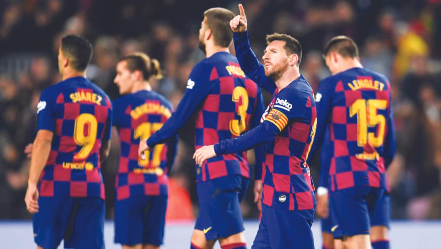 Messi và các đồng đội ở Barca chấp nhận giảm lương trong thời gian nghỉ thi đấu vì COVID-19