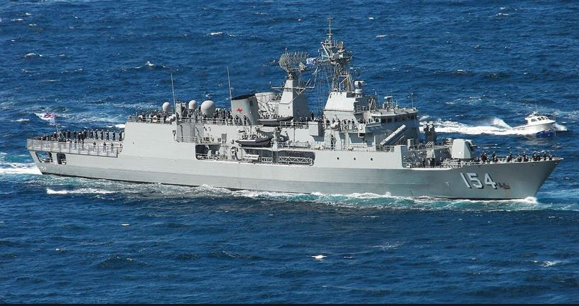 Tàu chiến Úc nhiều lần đối đầu với tàu Trung Quốc trên biển Đông