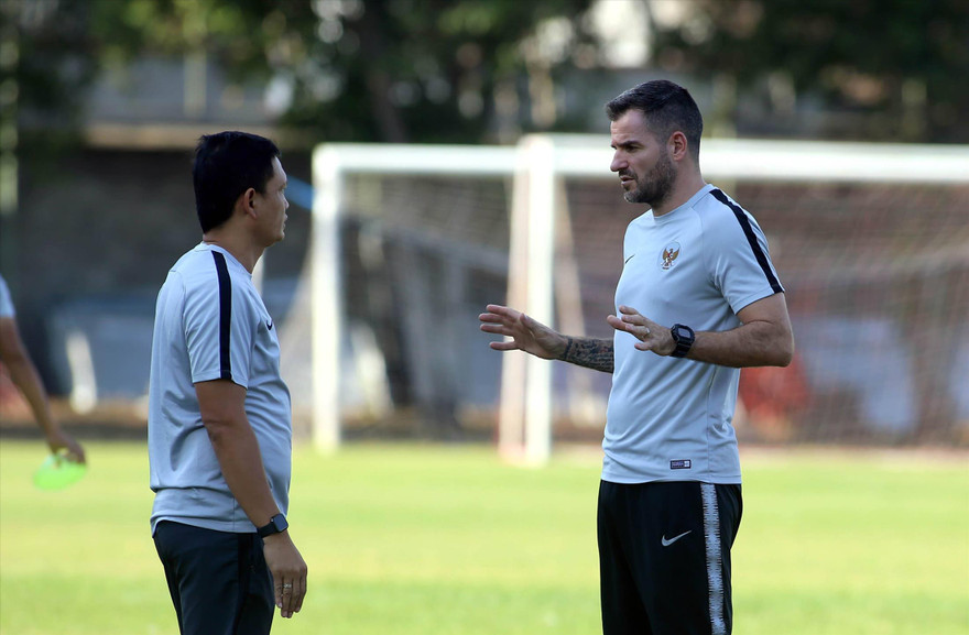 HLV McMenemy sẽ chia tay đội tuyển Indonesia sau trận đấu với đội tuyển Việt Nam, theo truyền thông Indonesia ảnh: H.H