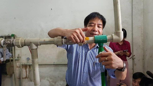 Tiến sĩ Lê Thanh Hải trong buổi thực nghiệm