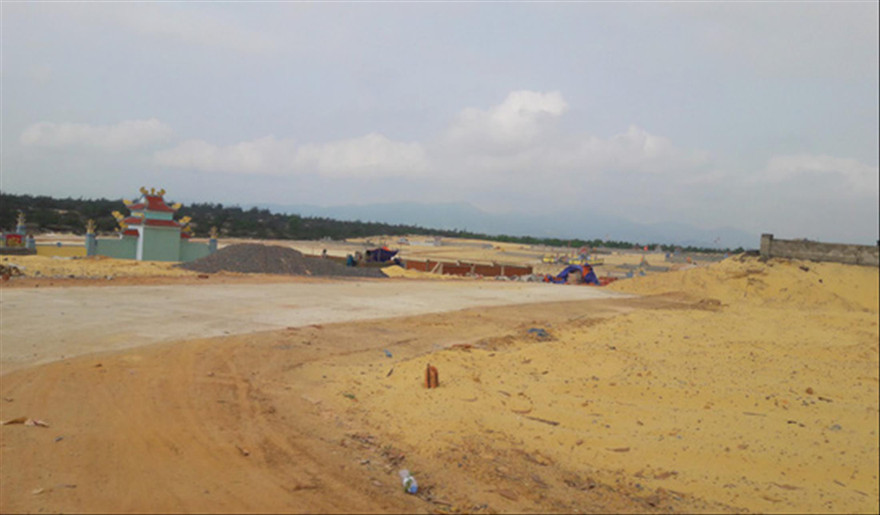 Ông Tính đã làm giả hồ sơ để trúng thầu gói rà phá bom mìn nghĩa trang xã Bảo Ninh (Quảng Bình)