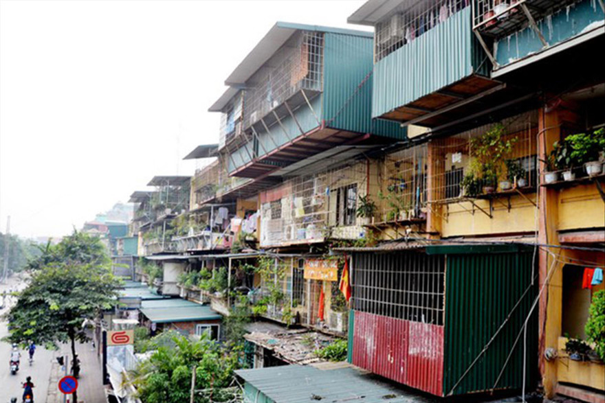 Nhiều khu tập thể cũ người dân hàn kín “chuồng cọp”