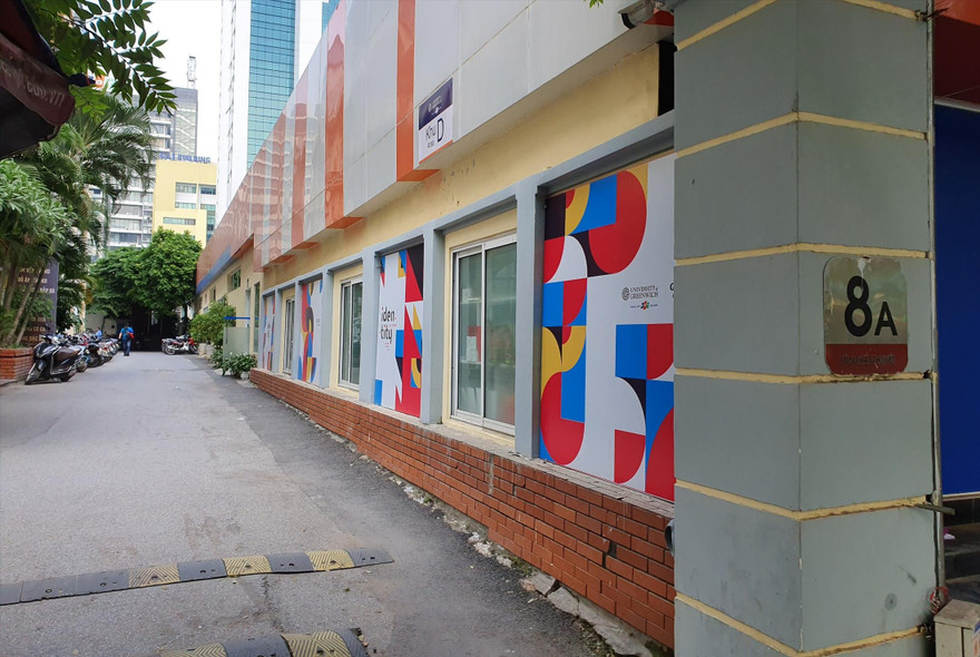 Dự án điểm trông giữ xe của Cty Detech vẫn chưa thấy triển khai mà xuất hiện nhà hàng, phòng ốc cho thuêẢnh: Đức Anh