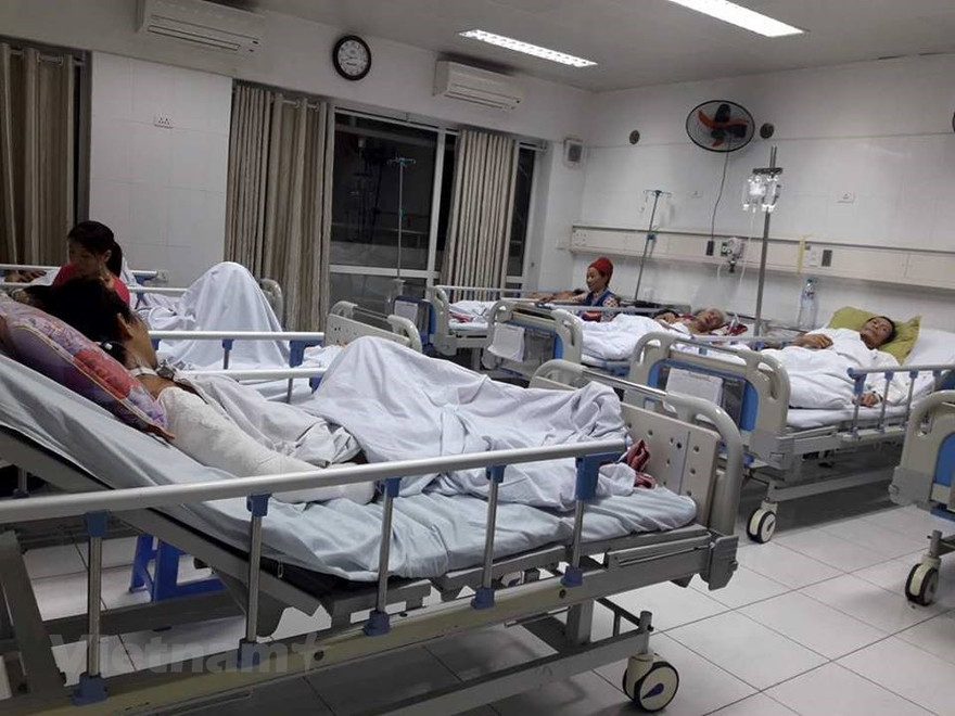 Nhiều bệnh viện luôn quá tải bệnh nhân
