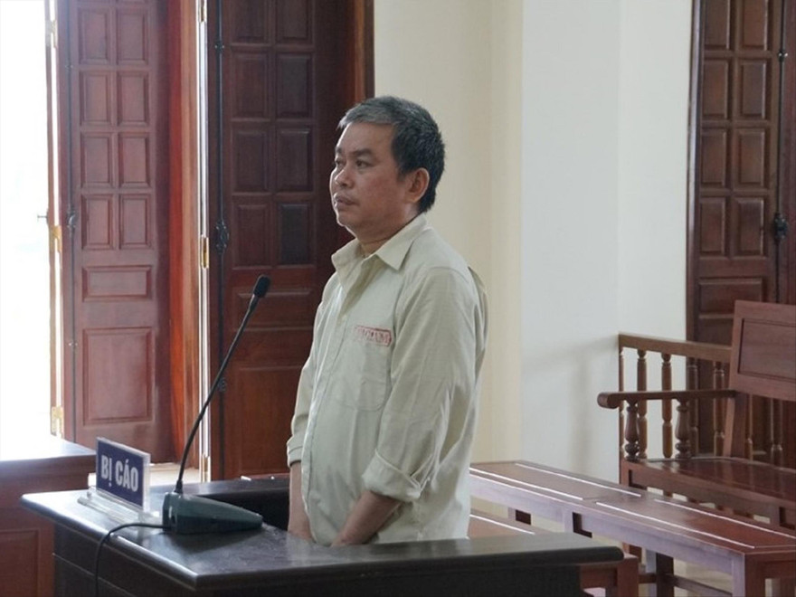 Bị cáo Vi Văn Phượng tại tòa hôm 19/8