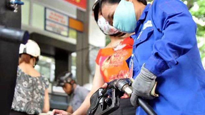 Quỹ bình ổn giá xăng dầu dư hơn 842 tỷ đồng