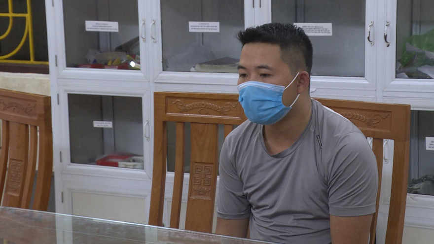 Khởi tố đối tượng lăng mạ, tấn công học viên Cảnh sát tại chốt kiểm dịch