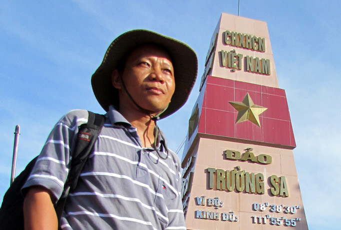 Nguyễn Đình Quân trong một lần ra Trường Sa.