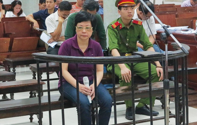 Châu Thị Thu Nga được ngồi trước vành móng ngựa vì lý do sức khỏe.