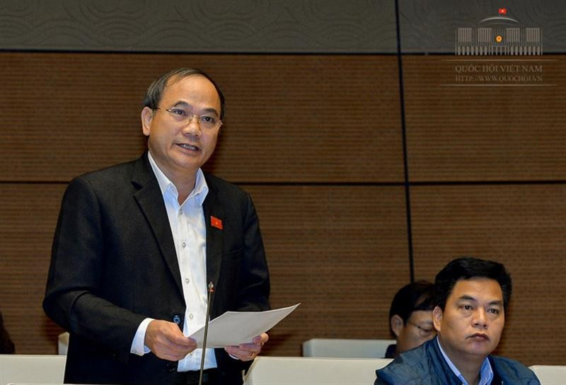 Đại biểu Quốc hội Nguyễn Văn Khánh phát biểu tại hội trường