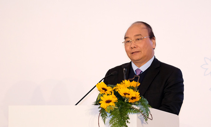 Thủ tướng Nguyễn Xuân Phúc phát biểu tại diễn đàn.
