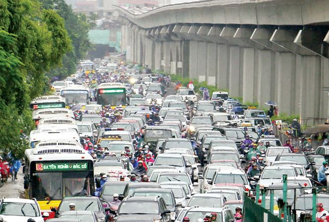 Đi chung xe giúp tăng hiệu quả sử dụng xe, giảm áp lực lên hạ tầng giao thông. Ảnh: Như Ý.