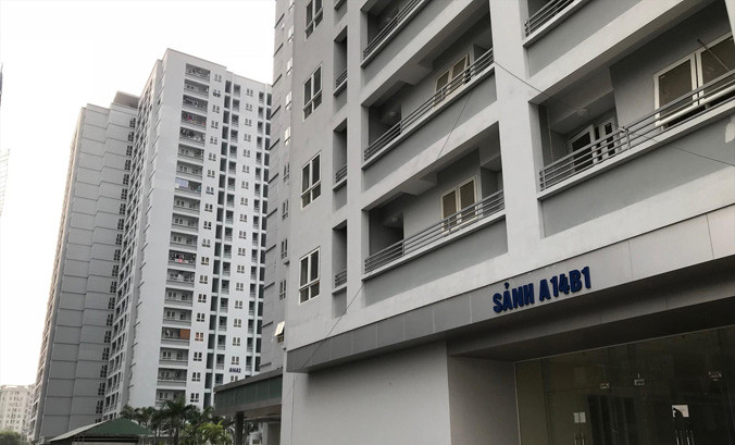 Cả trăm căn hộ tái định cư tại khu A14 Nam Trung Yên xây xong nhưng người dân vẫn chưa nhận. Ảnh: Minh Tuấn.