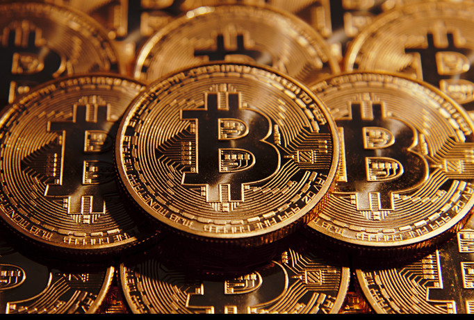 Tiến ảo bitcoin bị cấm sử dụng như phương tiện thanh toán tại Việt Nam.