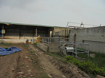 Trạm xử lý nước thải tập trung Cụm công nghiệp Nguyên Khê hiện đã quá tải Ảnh: P.V