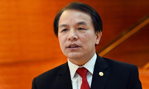 “Tất cả Uỷ viên Bộ Chính trị không được Trung ương giới thiệu xin rút“