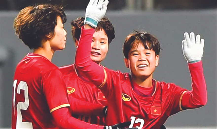 Các cầu thủ nữ Việt Nam ăn mừng chiến thắng ảnh: VF 