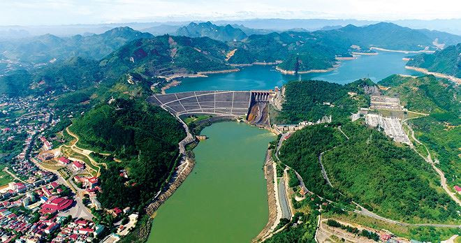 Nhà máy thủy điện Hòa Bình