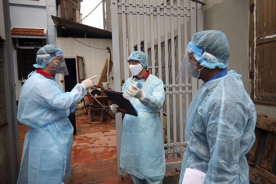 Mầm bệnh trong cộng đồng vẫn là nỗi lo trong kiểm soát dịch COVID-19 Ảnh: Hoàng Mạnh Thắng