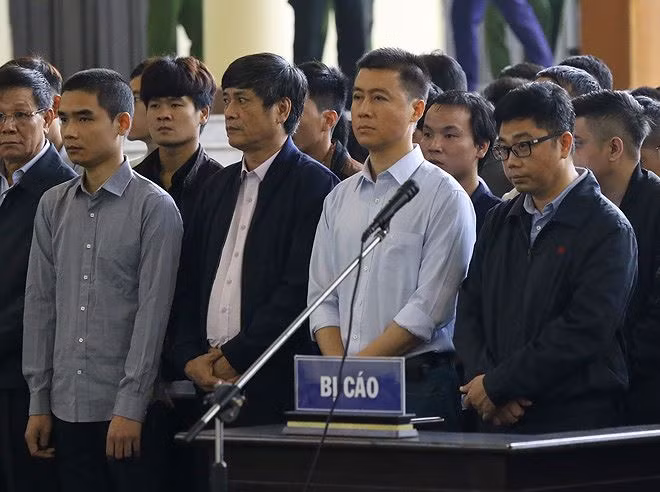 Các bị cáo tại tòa