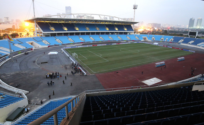 Ban quản lý khu LHTTQG Mỹ Đình (Hà Nội) hiện vẫn chưa triển khai được dự án sửa chữa đường piste SVĐ Quốc gia Ảnh: Như Ý