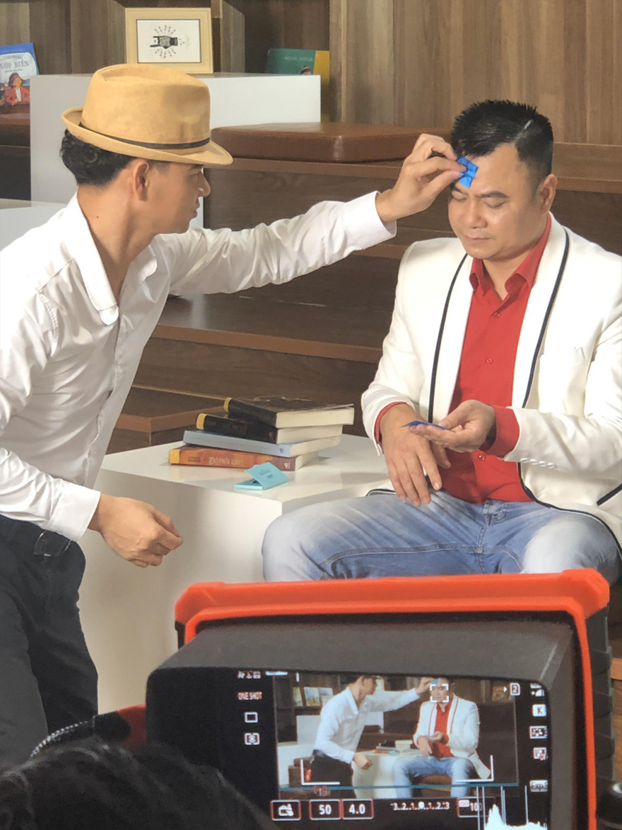 Xuân Bắc-Tự Long tích cực làm video, kêu gọi người dân lan tỏa “Vì Việt Nam khỏe mạnh” 