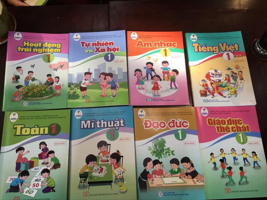 Cuộc chiến thị phần SGK mới sẽ còn nhiều phức tạp?