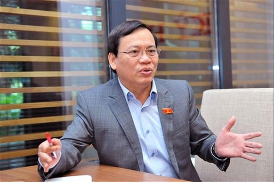 ĐBQH Vũ Trọng Kim trao đổi với PV Tiền Phong