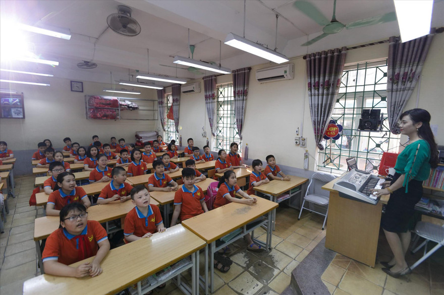 Thiết bị dạy học tối thiểu không thể thiếu trong dạy và học Ảnh: Nguyễn Đại