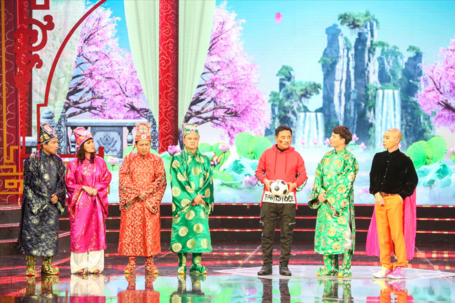 Táo quân 2019 đả kích kiểu đi bão ăn mừng bóng đá thiếu lành mạnh