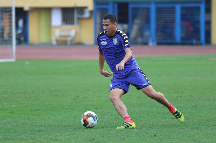 Lão tướng Anh Đức được gọi lại ĐTQG cho thấy ĐTVN đang rất thiếu một chân sút thực thụ trên hàng công ảnh: NHƯ Ý 