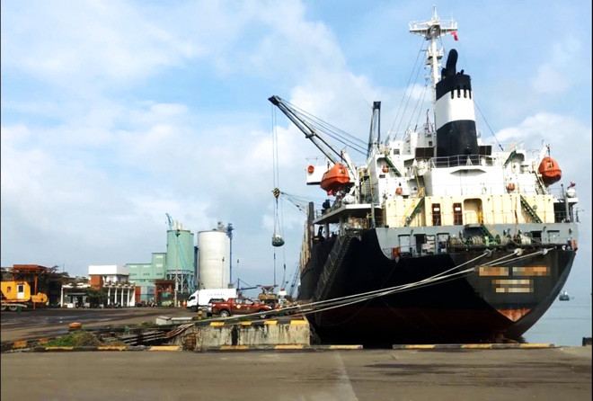 Cảng Quy Nhơn. Ảnh: Trương Ðịnh