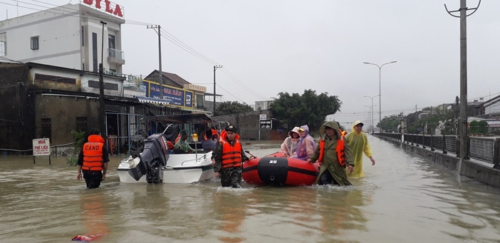 Mưa ngập ở Quảng Nam - Ảnh: Vietnamnet