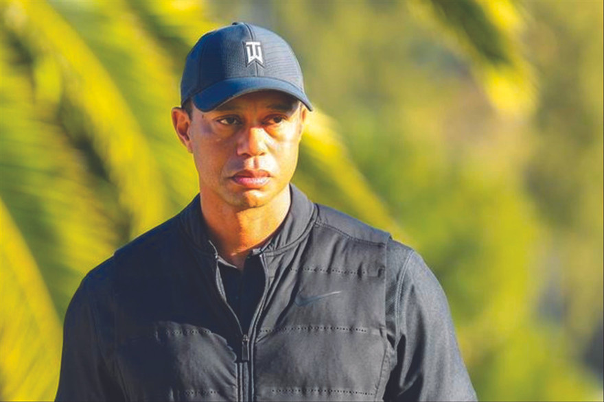 Tiger Woods bị chấn thương nặng trong vụ tai nạn ô tô