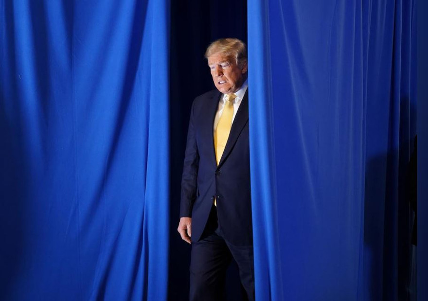 Ông Trump luôn phải đối đầu với các cáo buộc có liên quan đến cái gọi là sự can thiệp bầu cử Mỹ từ chính phủ Nga Ảnh: Reuters 